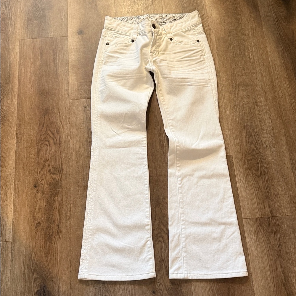 TAG + JEANS Y2K White Women's Flare Low Rise Stretch Denim Size 27